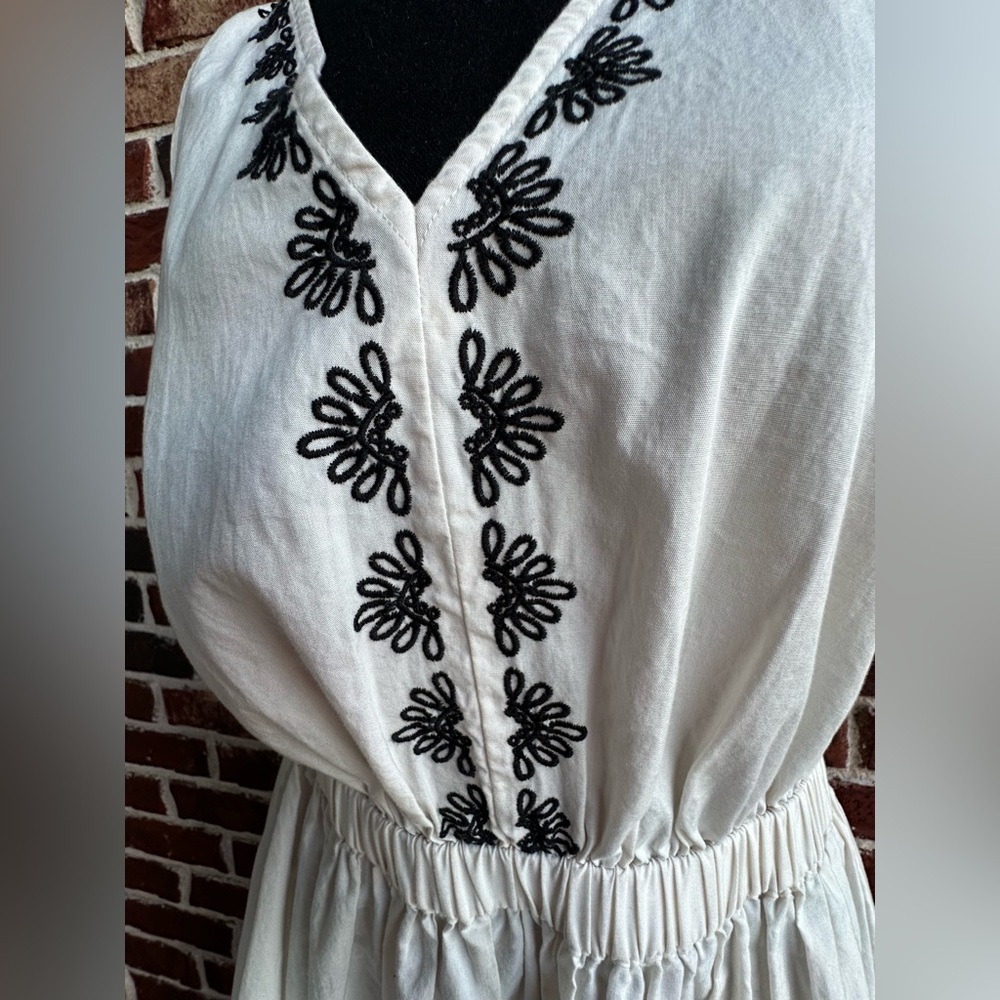 Universal Thread White Maxi Dress with Black Embroidered Accents - Picture 2 of 4